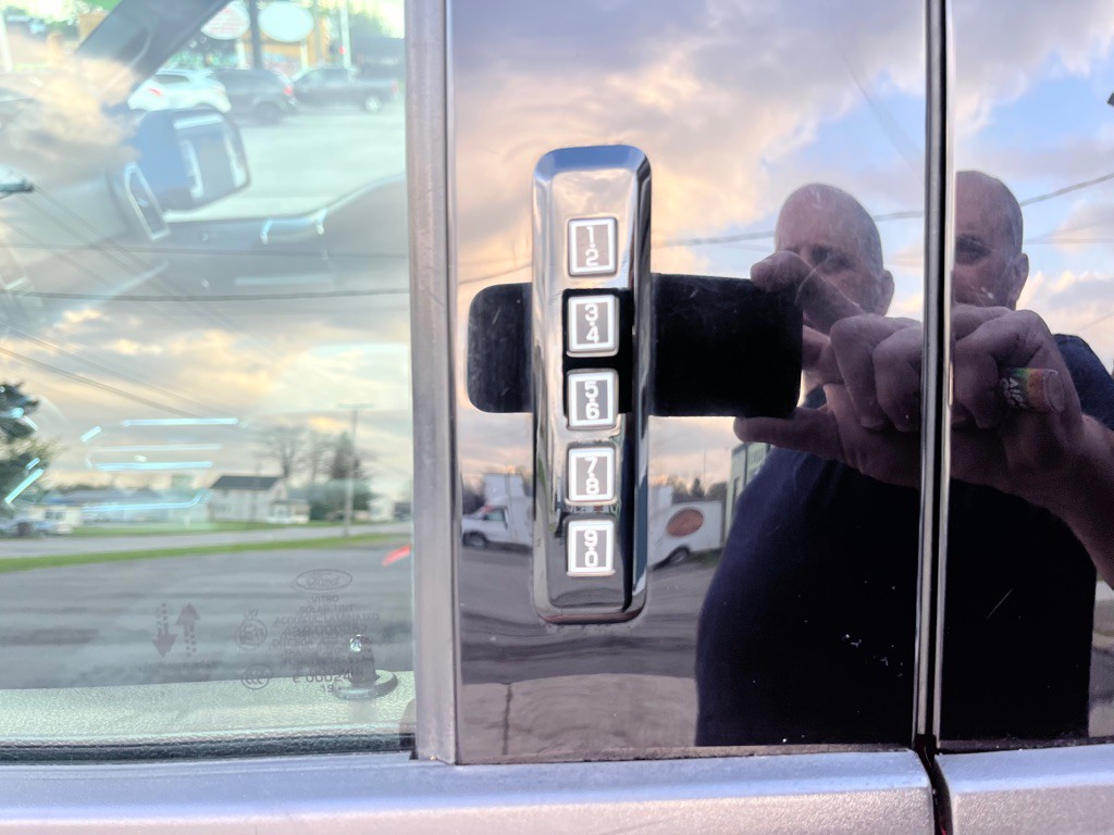 2020 Ford F-150 Image 35