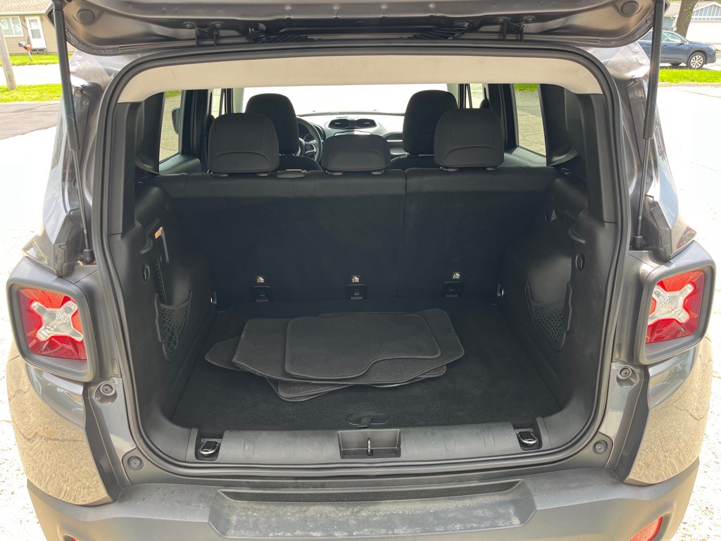 2018 Jeep Renegade Image 15