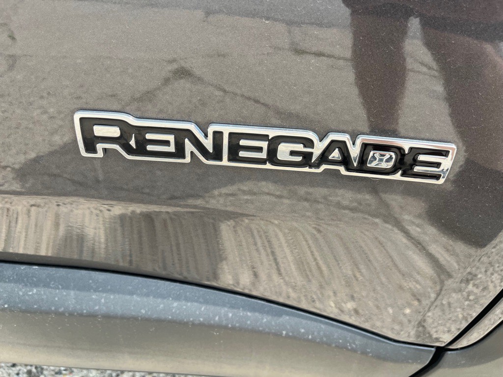 2018 Jeep Renegade Image 26
