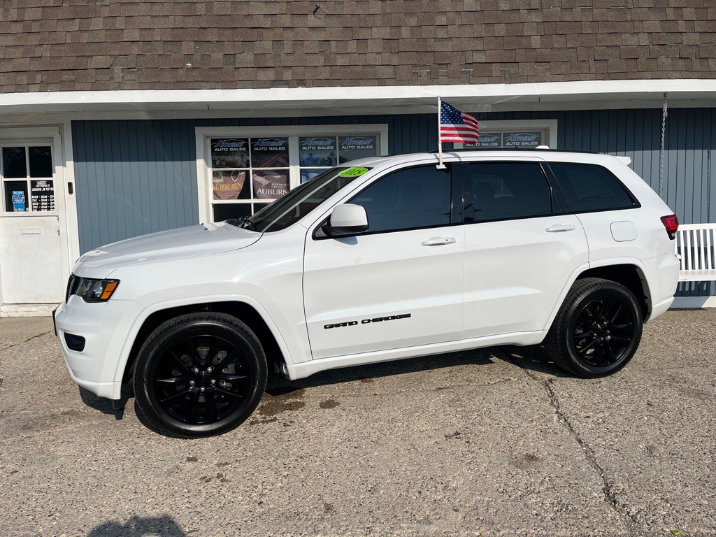 2018 Jeep Grand Cherokee Image 1