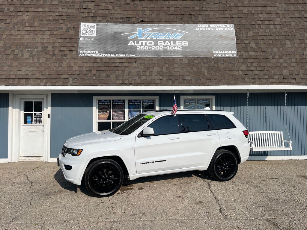 2018 Jeep Grand Cherokee Image 2