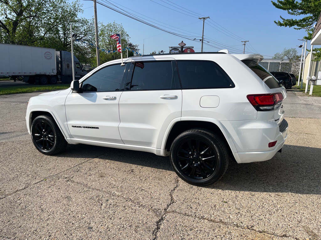 2018 Jeep Grand Cherokee Image 5