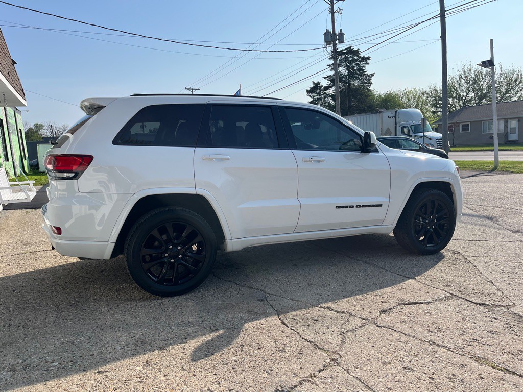 2018 Jeep Grand Cherokee Image 7