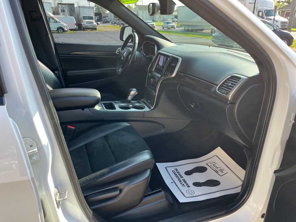 2018 Jeep Grand Cherokee Image 18