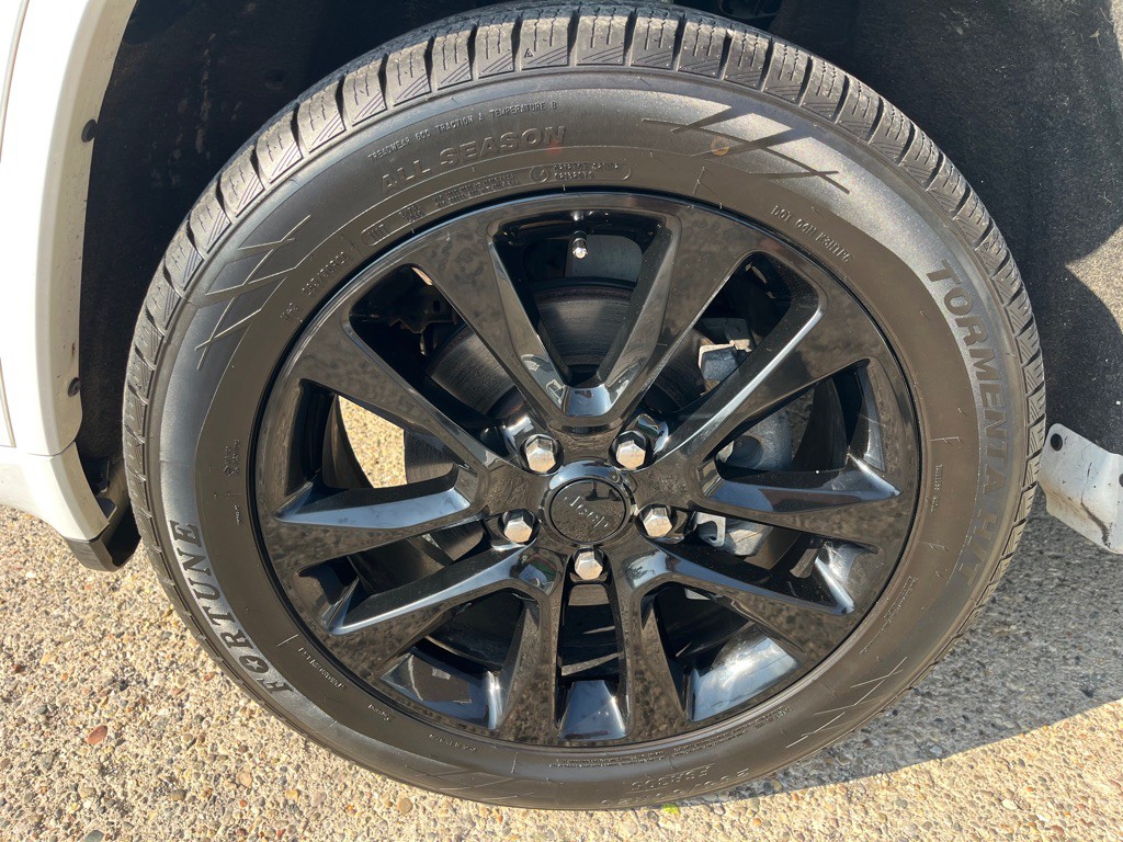 2018 Jeep Grand Cherokee Image 24