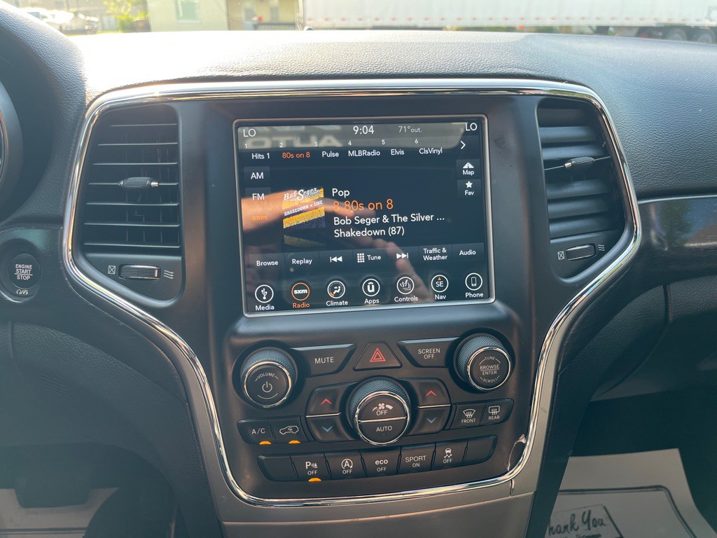 2018 Jeep Grand Cherokee Image 37