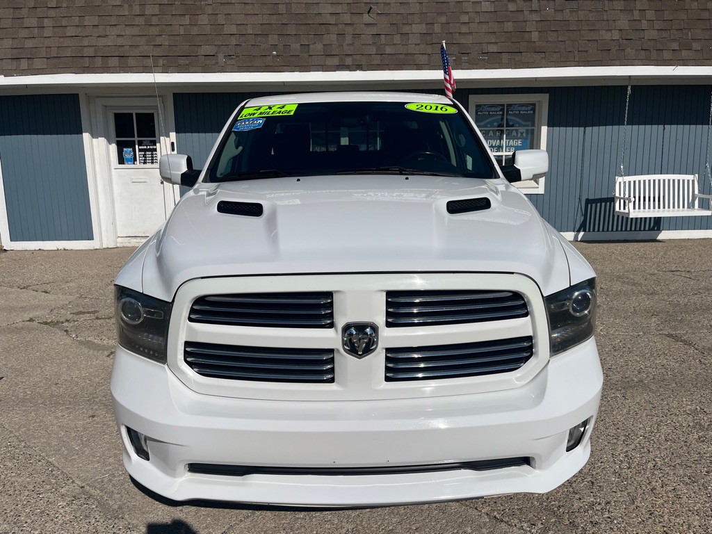 2016 RAM 1500 Image 11