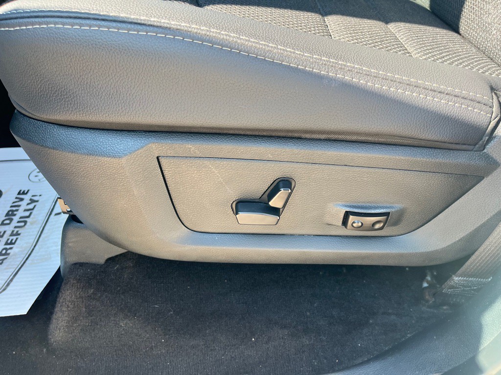 2016 RAM 1500 Image 33