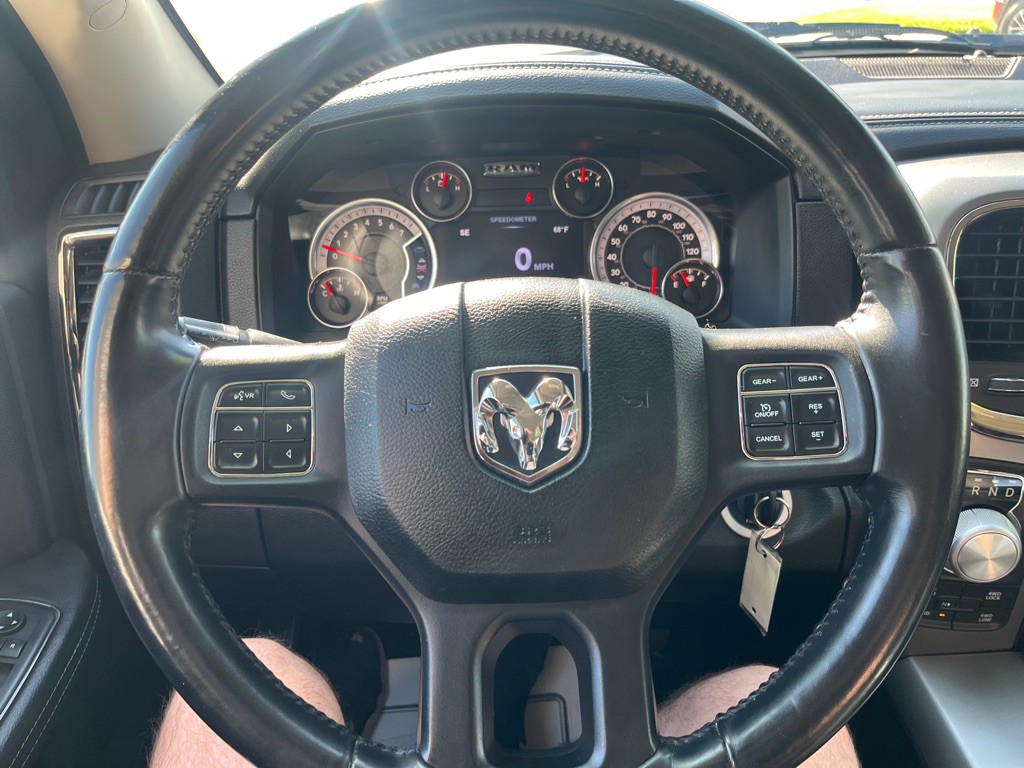 2016 RAM 1500 Image 42