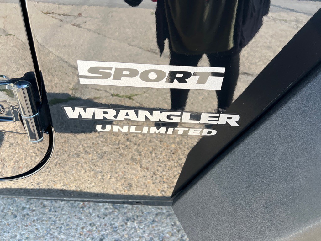 2017 Jeep Wrangler Unlimited Image 12