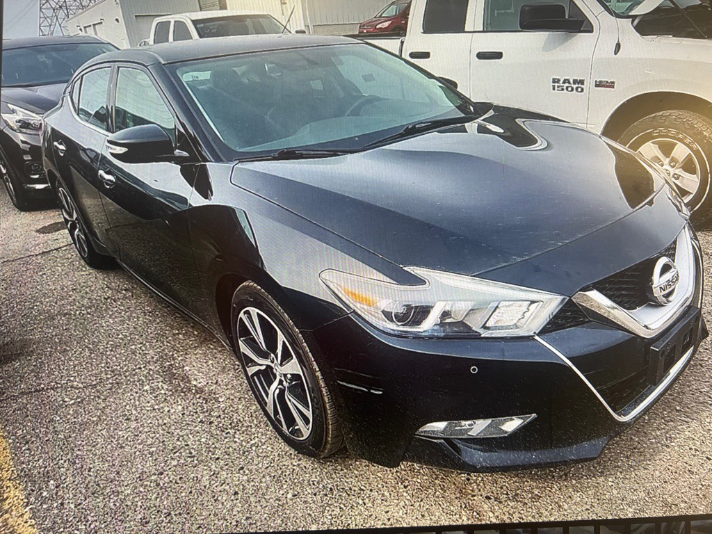 2017 Nissan Maxima Image 4