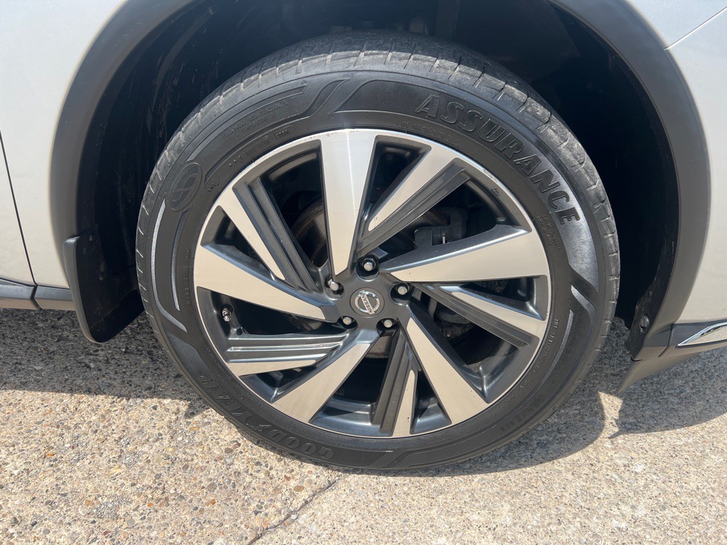 2017 Nissan Murano Image 11