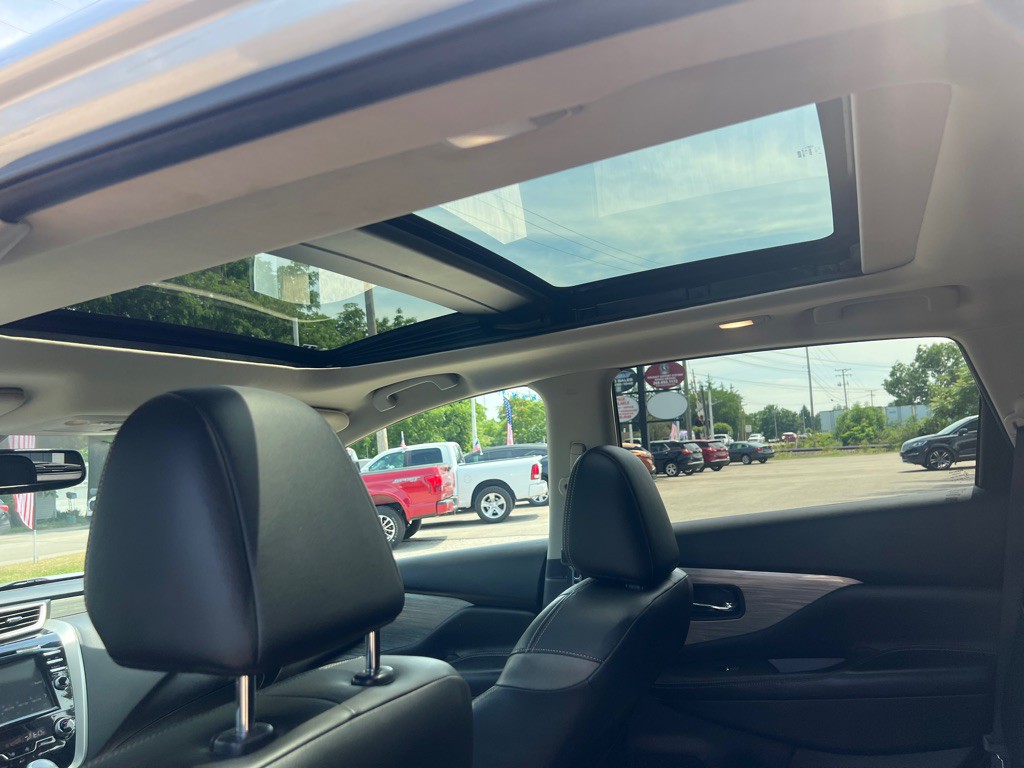 2017 Nissan Murano Image 20