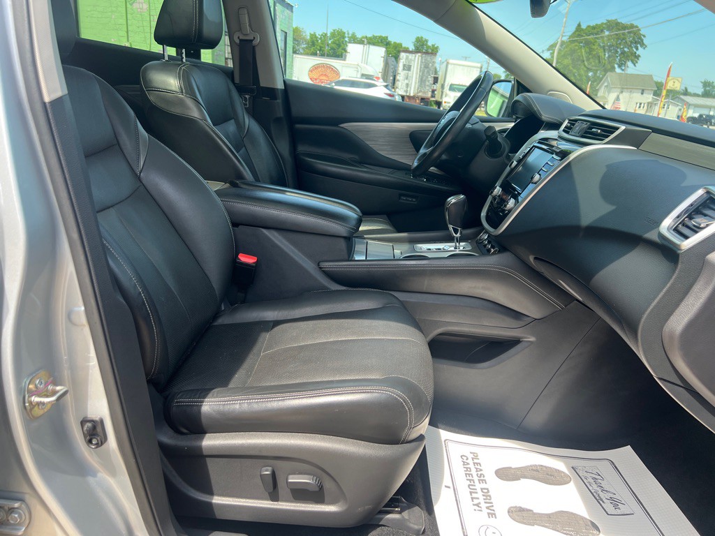 2017 Nissan Murano Image 27