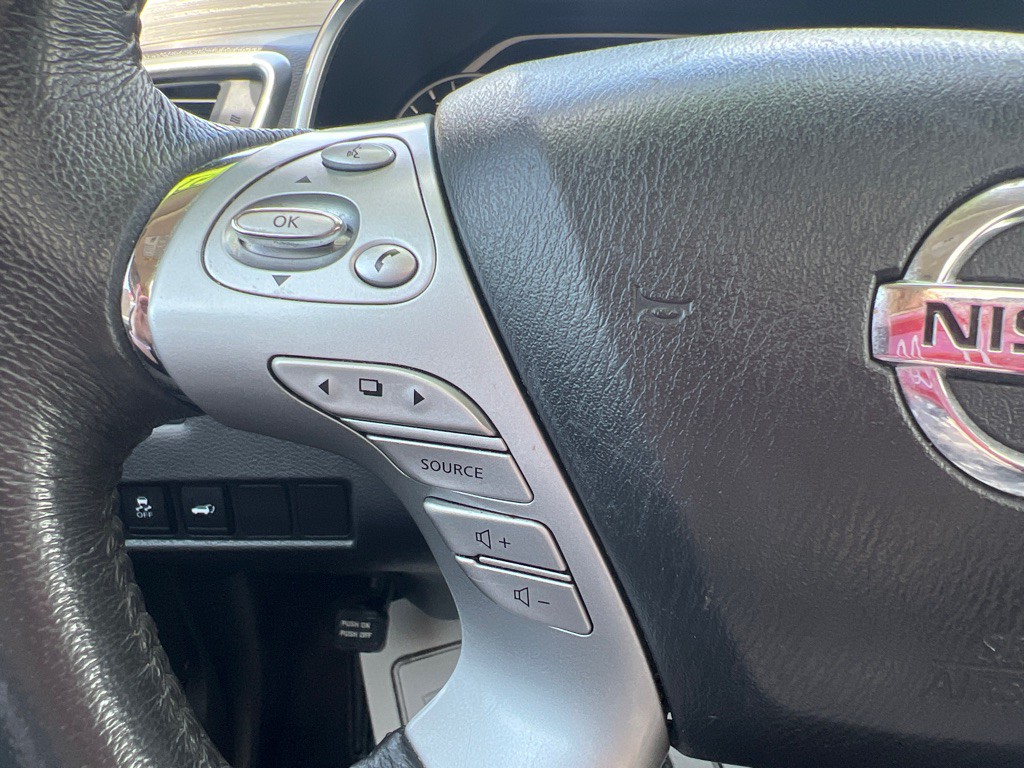 2017 Nissan Murano Image 37