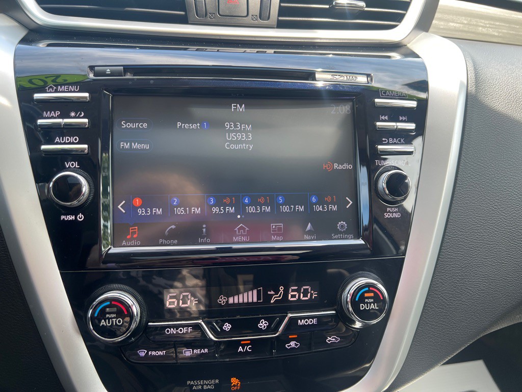 2017 Nissan Murano Image 39