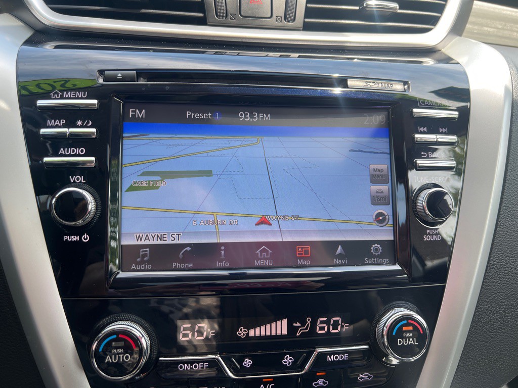 2017 Nissan Murano Image 43