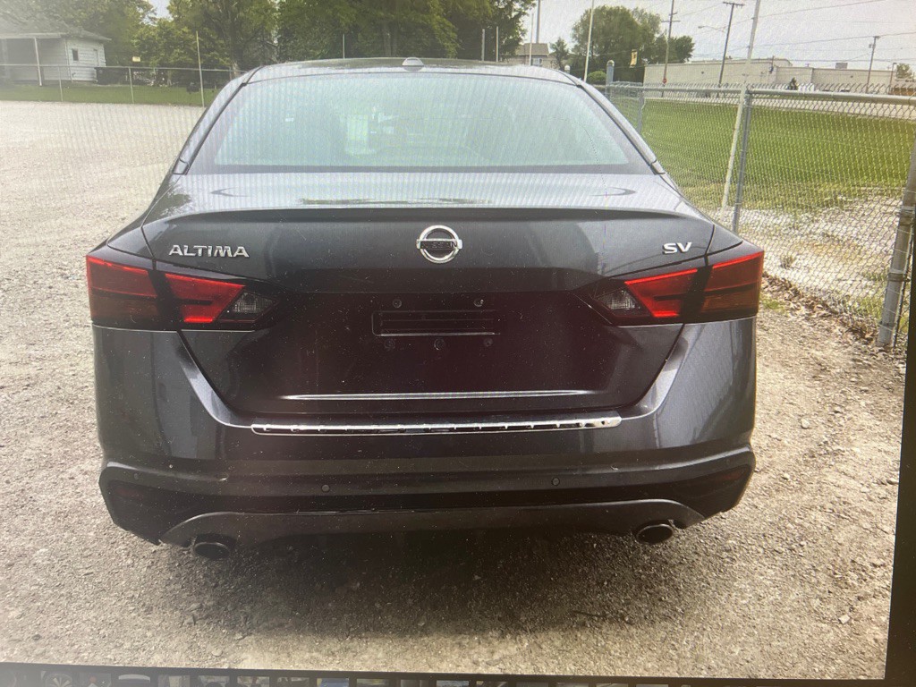 2020 Nissan Altima Image 3