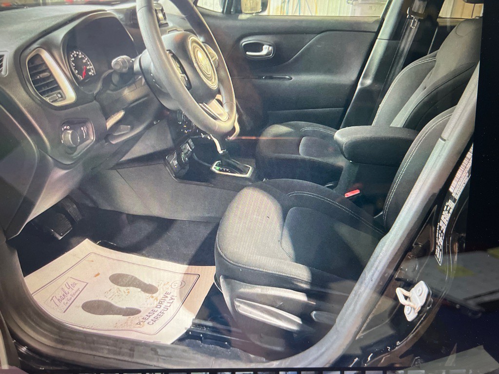 2021 Jeep Renegade Image 5