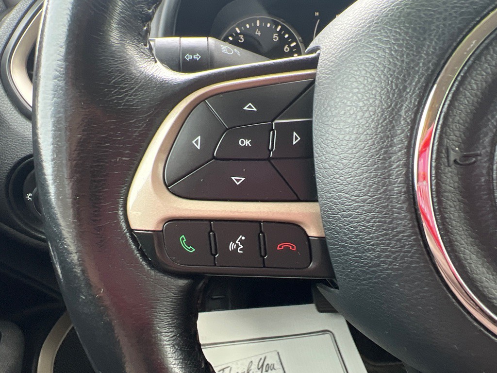 2017 Jeep Renegade Image 30
