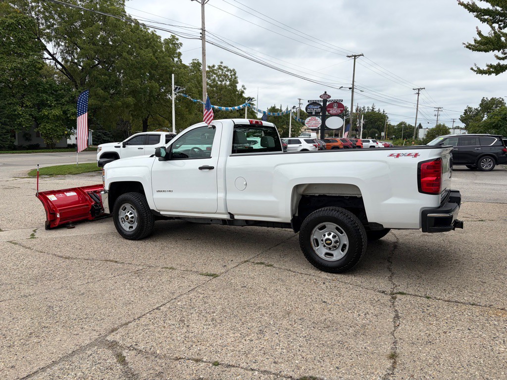 2017 Chevrolet Silverado 1500 Image 4