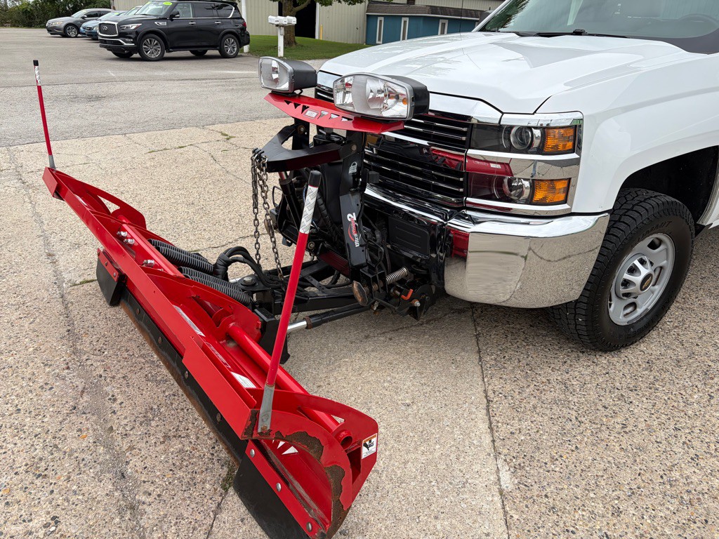 2017 Chevrolet Silverado 1500 Image 10
