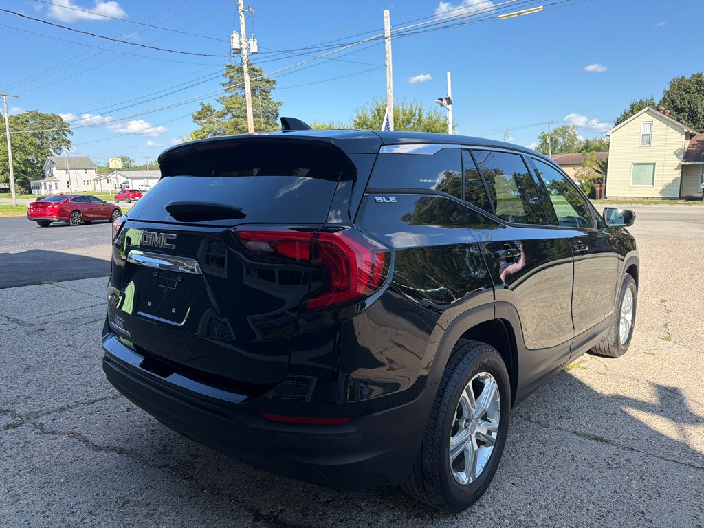 2018 GMC Terrain Image 8