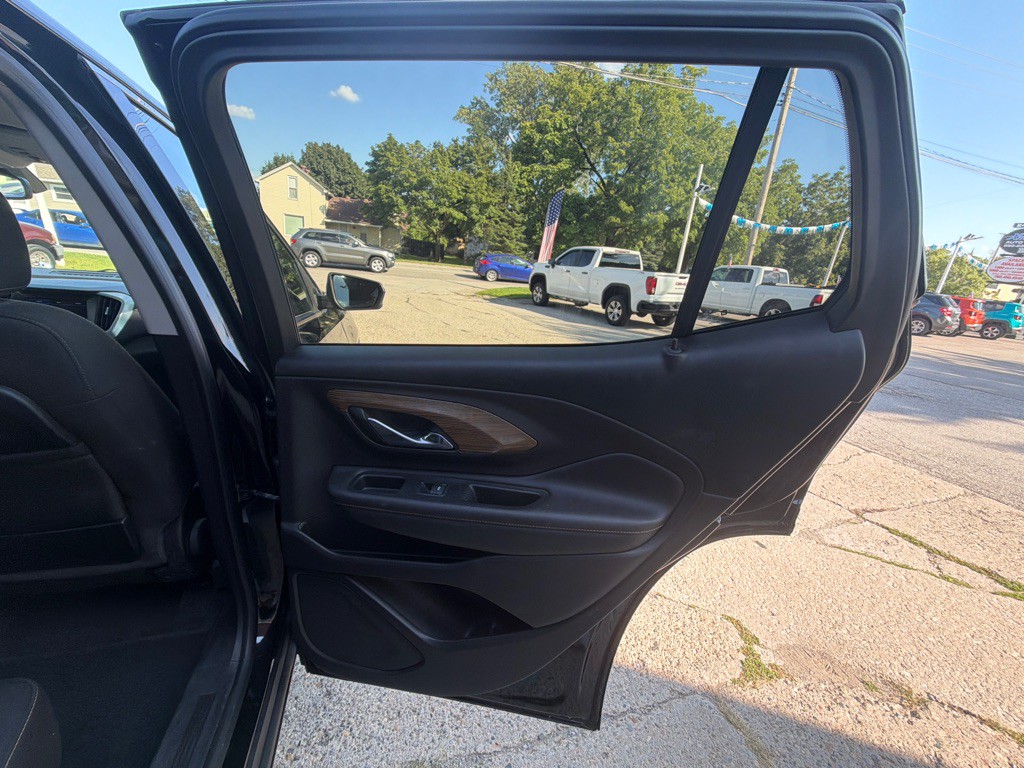 2018 GMC Terrain Image 25