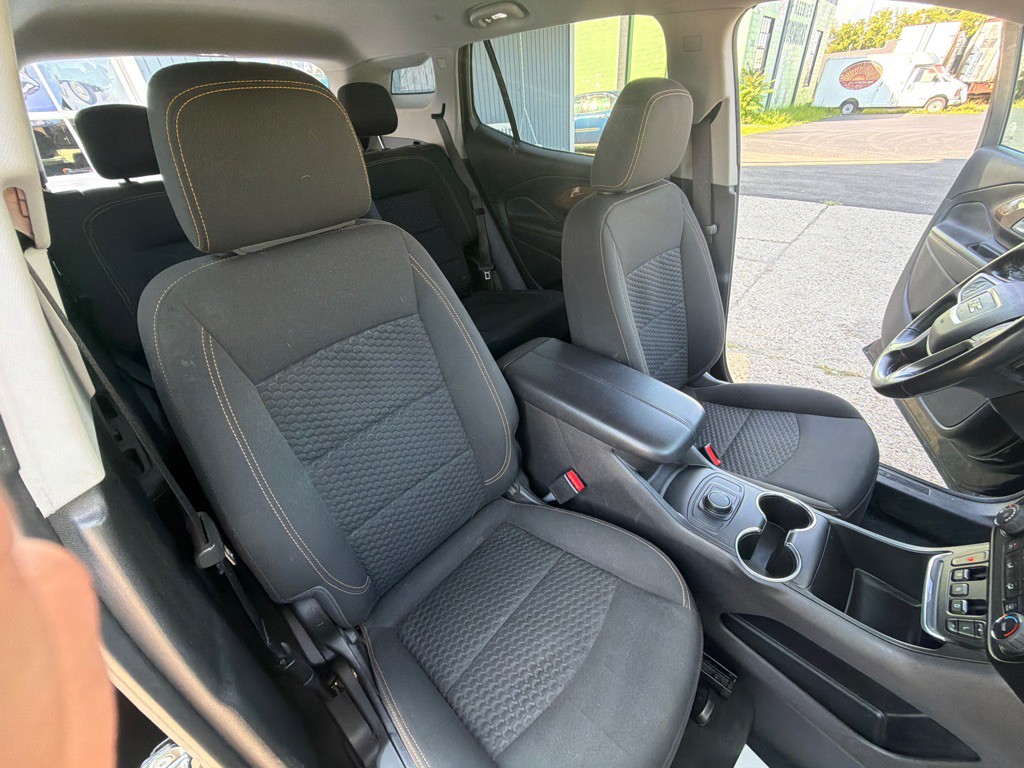 2018 GMC Terrain Image 28