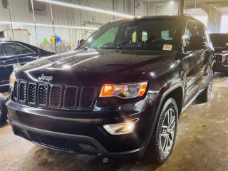 Image for 2019 Jeep Grand Cherokee Laredo ID: 7587154