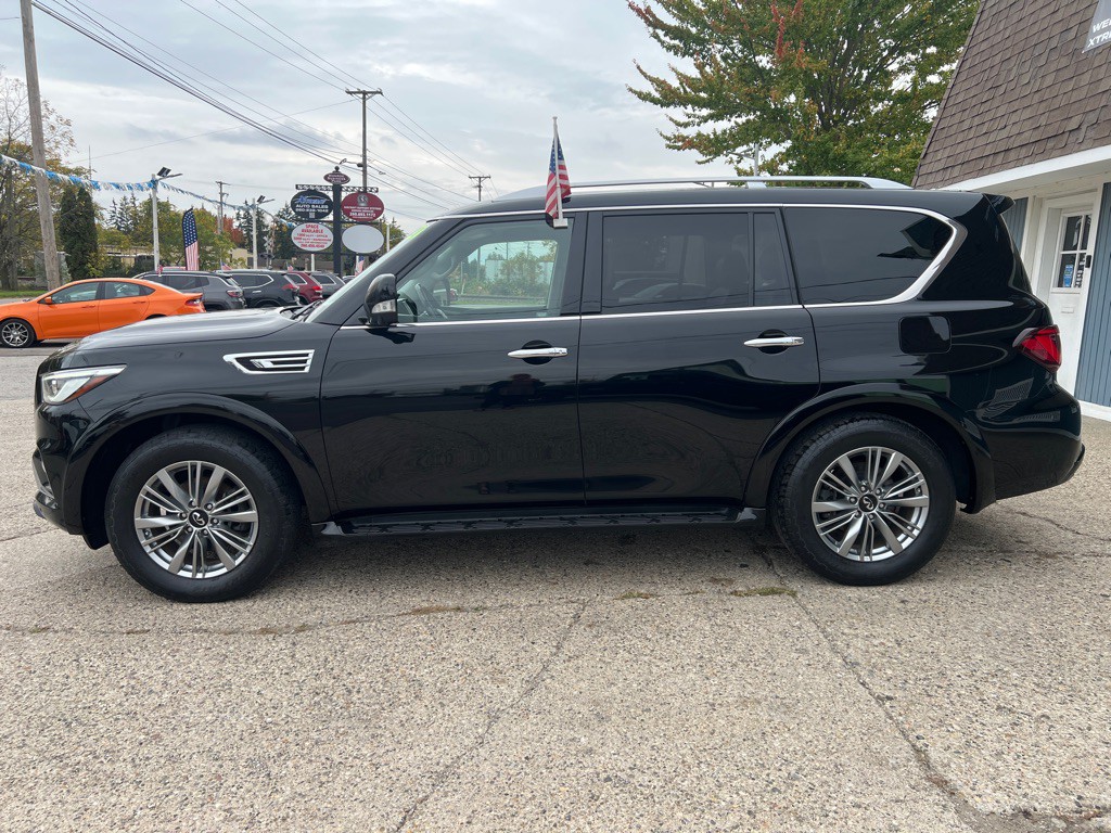 2021 INFINITI QX80 Image 13