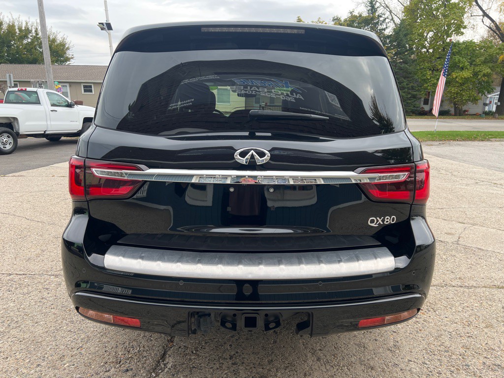 2021 INFINITI QX80 Image 15