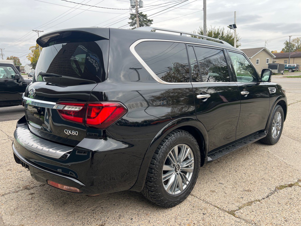 2021 INFINITI QX80 Image 16