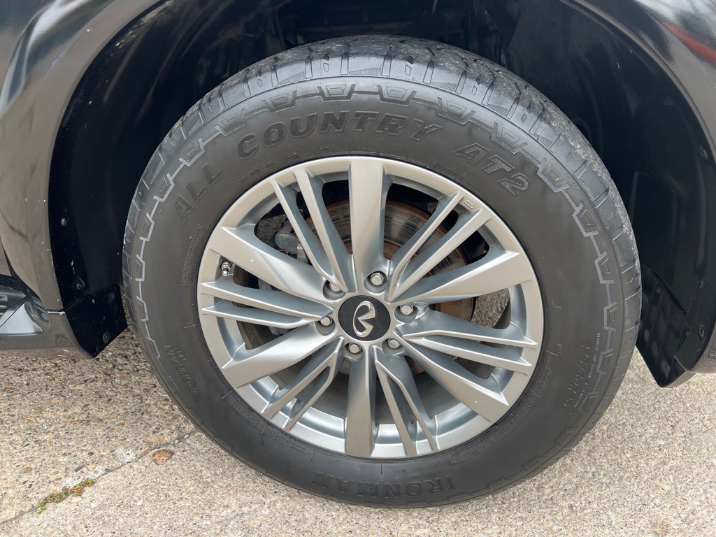 2021 INFINITI QX80 Image 19
