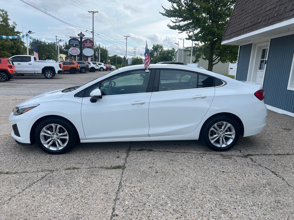 2019 Chevrolet Cruze Image 6