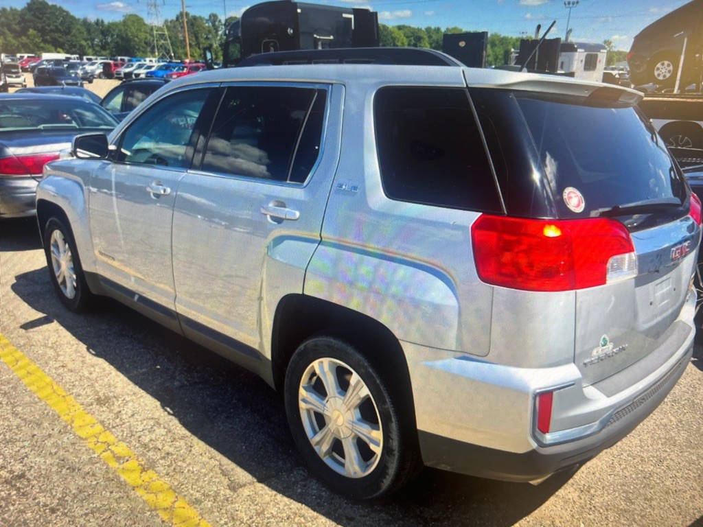 2017 GMC Terrain Image 3