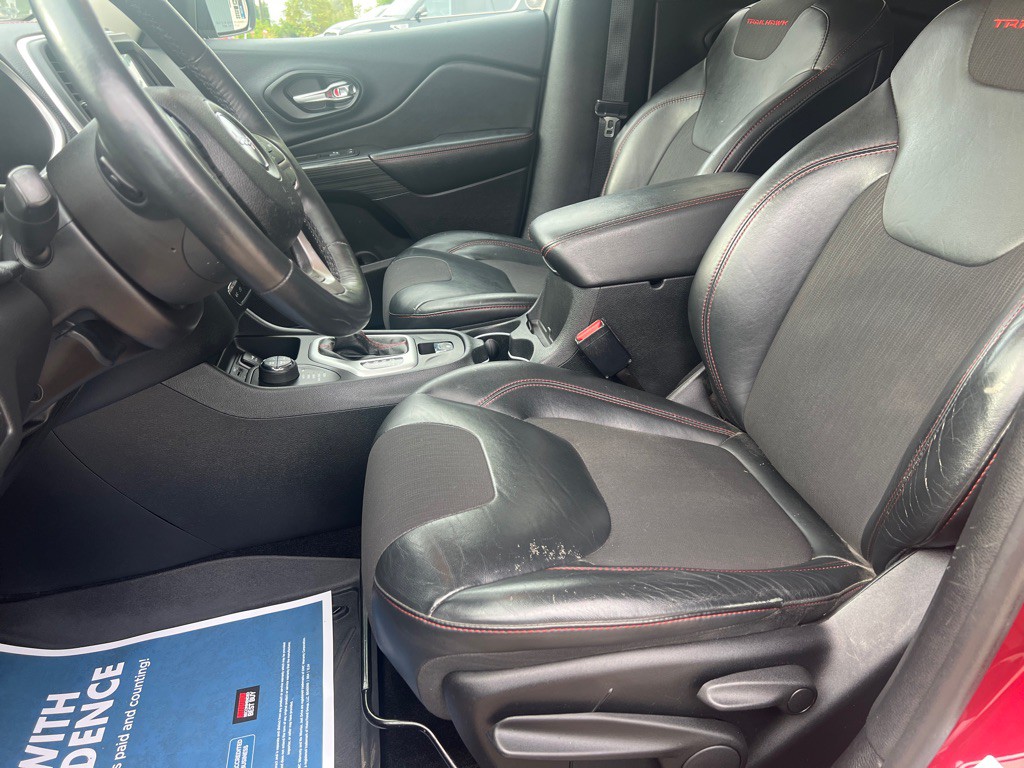 2016 Jeep Cherokee Image 18