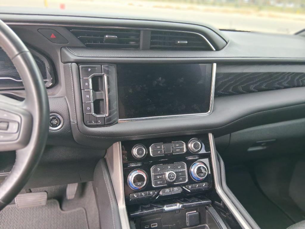 2022 GMC Yukon Image 11