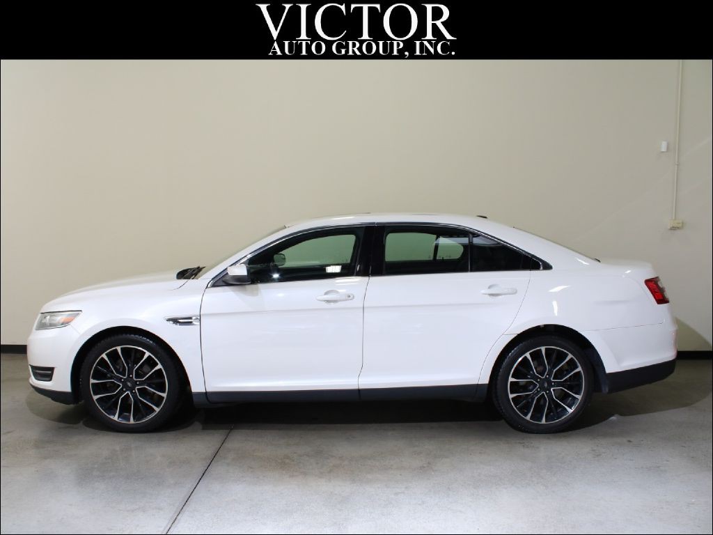 2019 Ford Taurus SEL