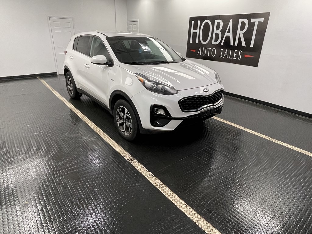 2020 Kia Sportage Image 1