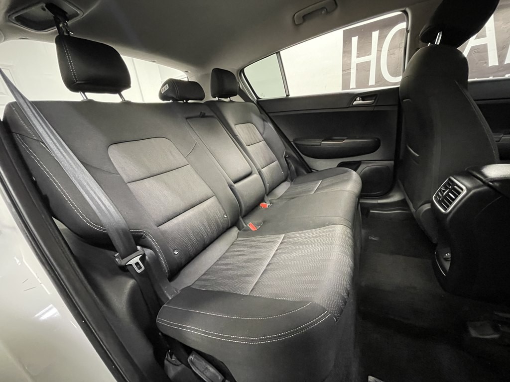 2020 Kia Sportage Image 17