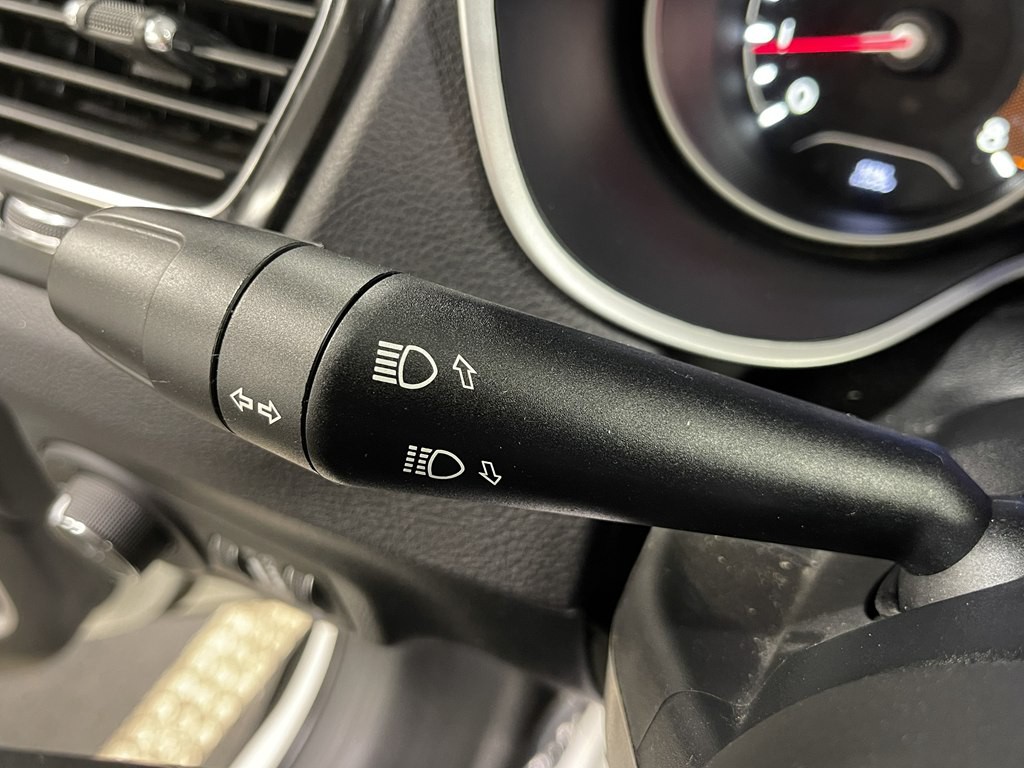 2021 Jeep Compass Image 25