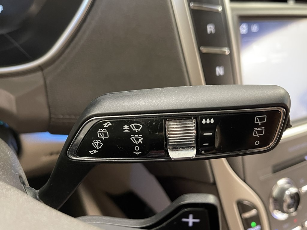 2020 Lincoln Nautilus Image 25