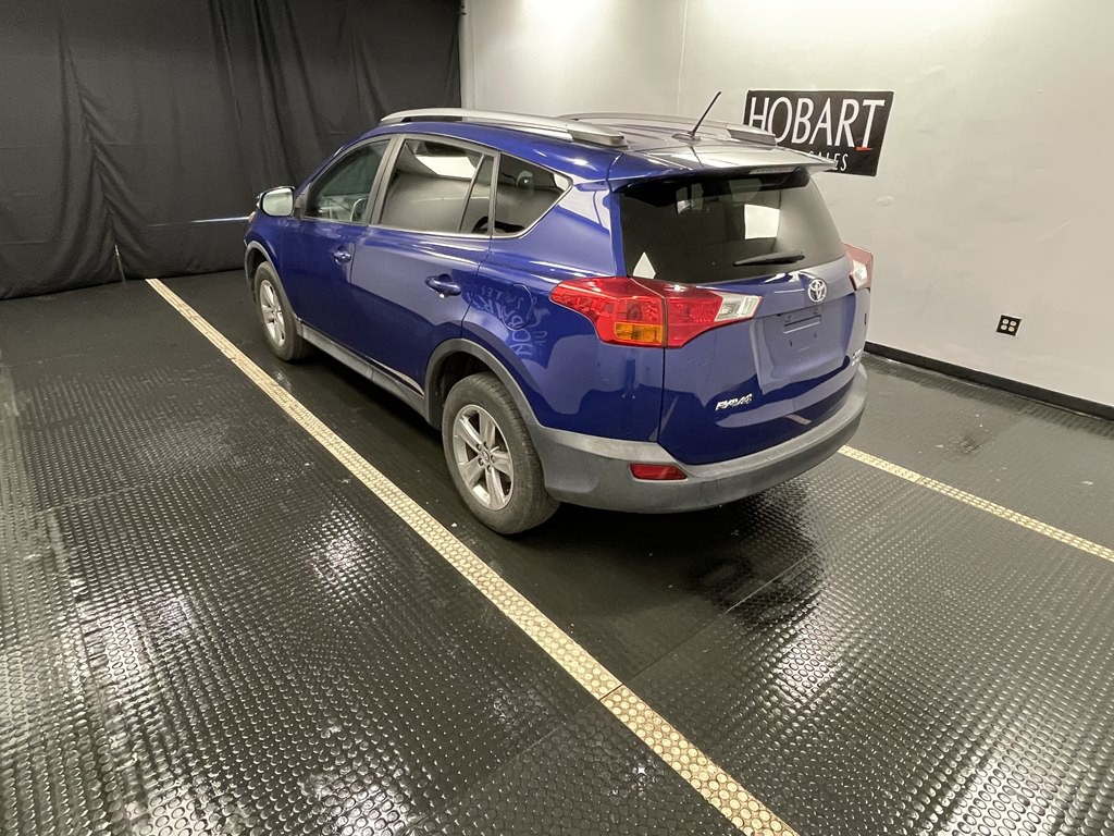 2015 Toyota Rav4 Image 4