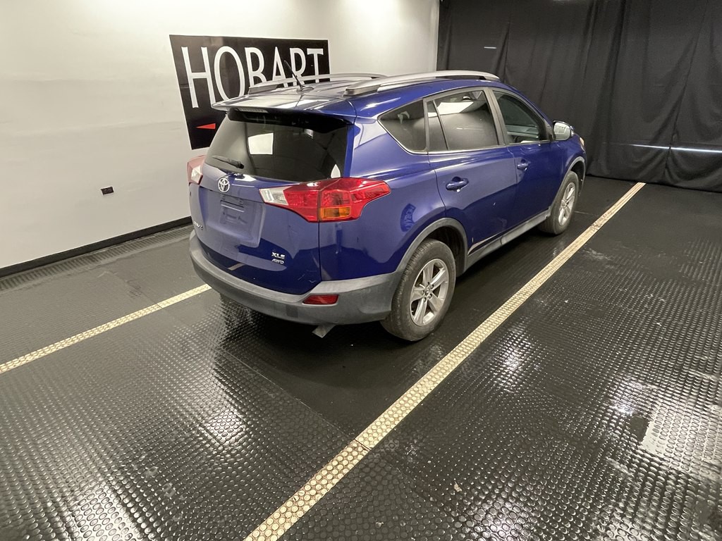 2015 Toyota Rav4 Image 6