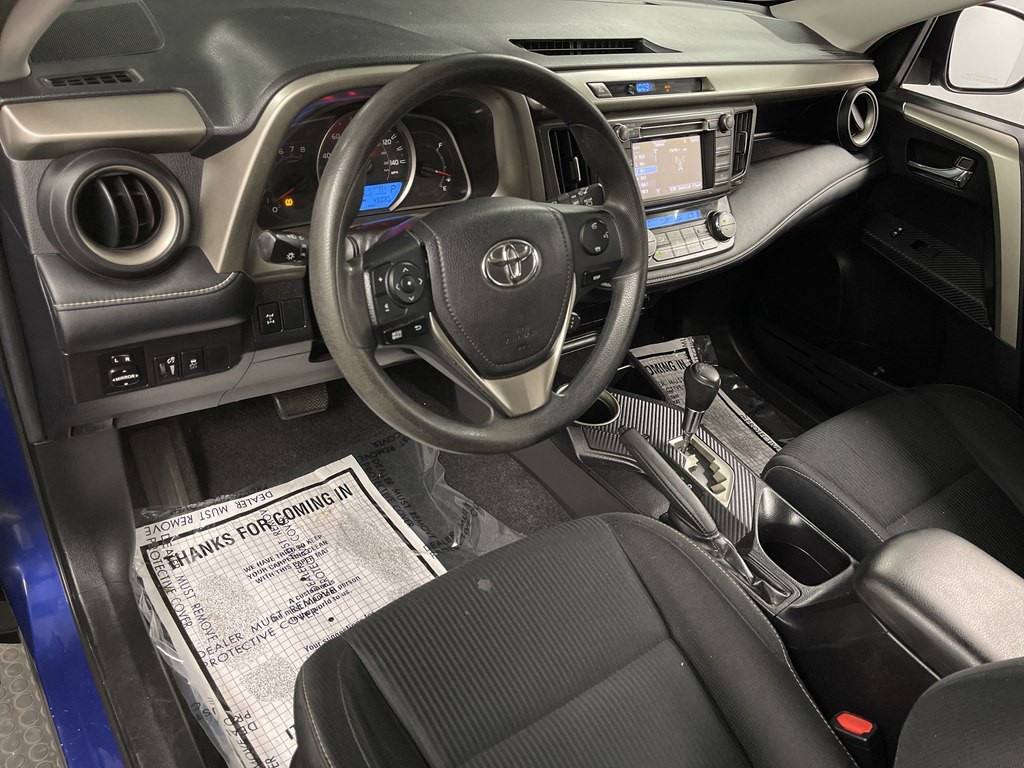 2015 Toyota Rav4 Image 9