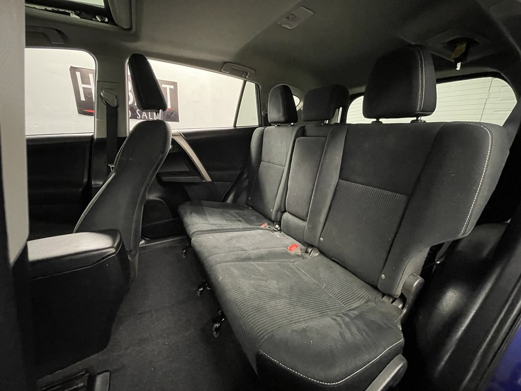 2015 Toyota Rav4 Image 14
