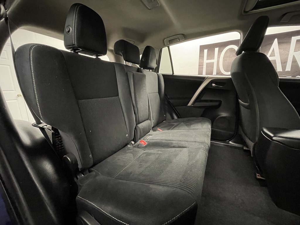 2015 Toyota Rav4 Image 17