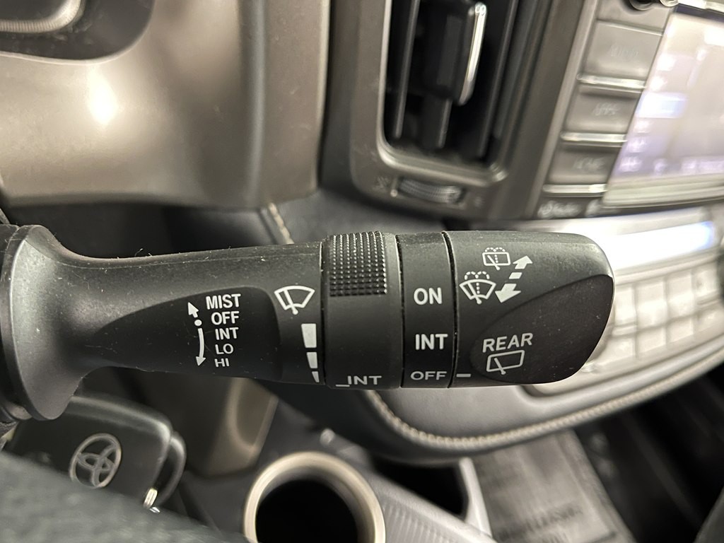 2015 Toyota Rav4 Image 26