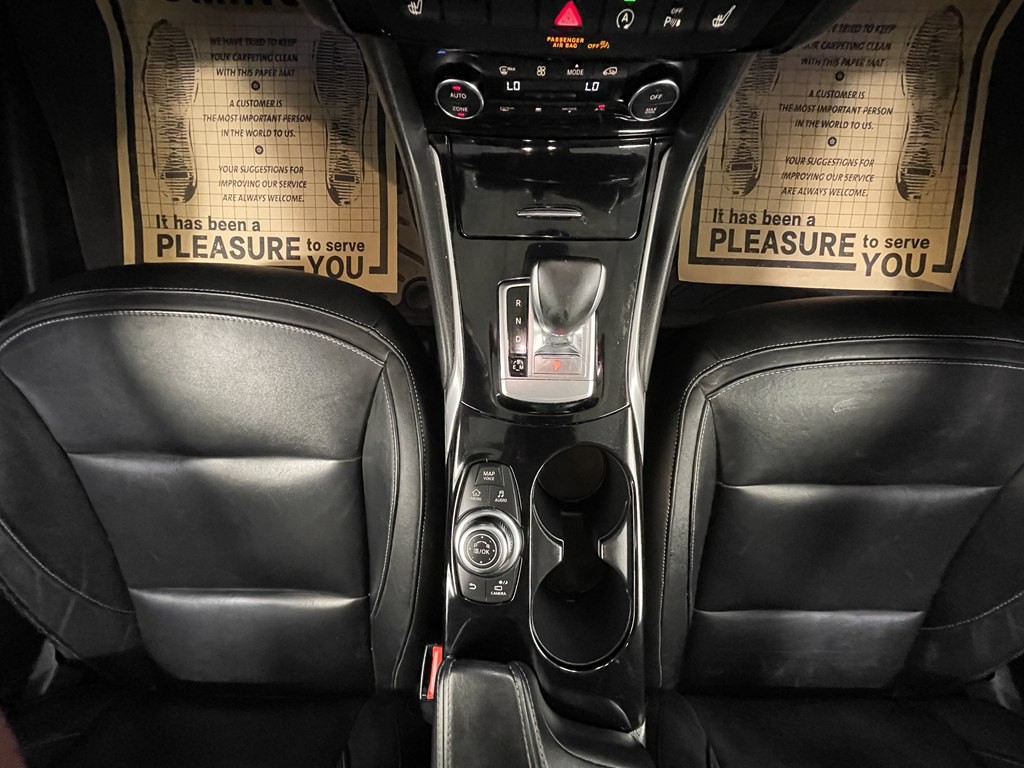 2017 INFINITI QX30 Image 22